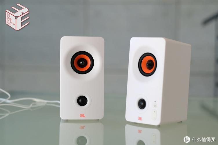小身材代表,jbl ps3300 usb有源2.0音箱